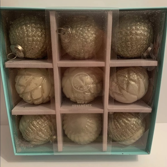 Martha Stewart Christmas Ornaments White/Off White And Gold Glitter - Picture 8 of 15